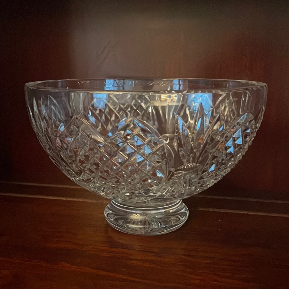 Beautiful Swarovski Crystal bowl